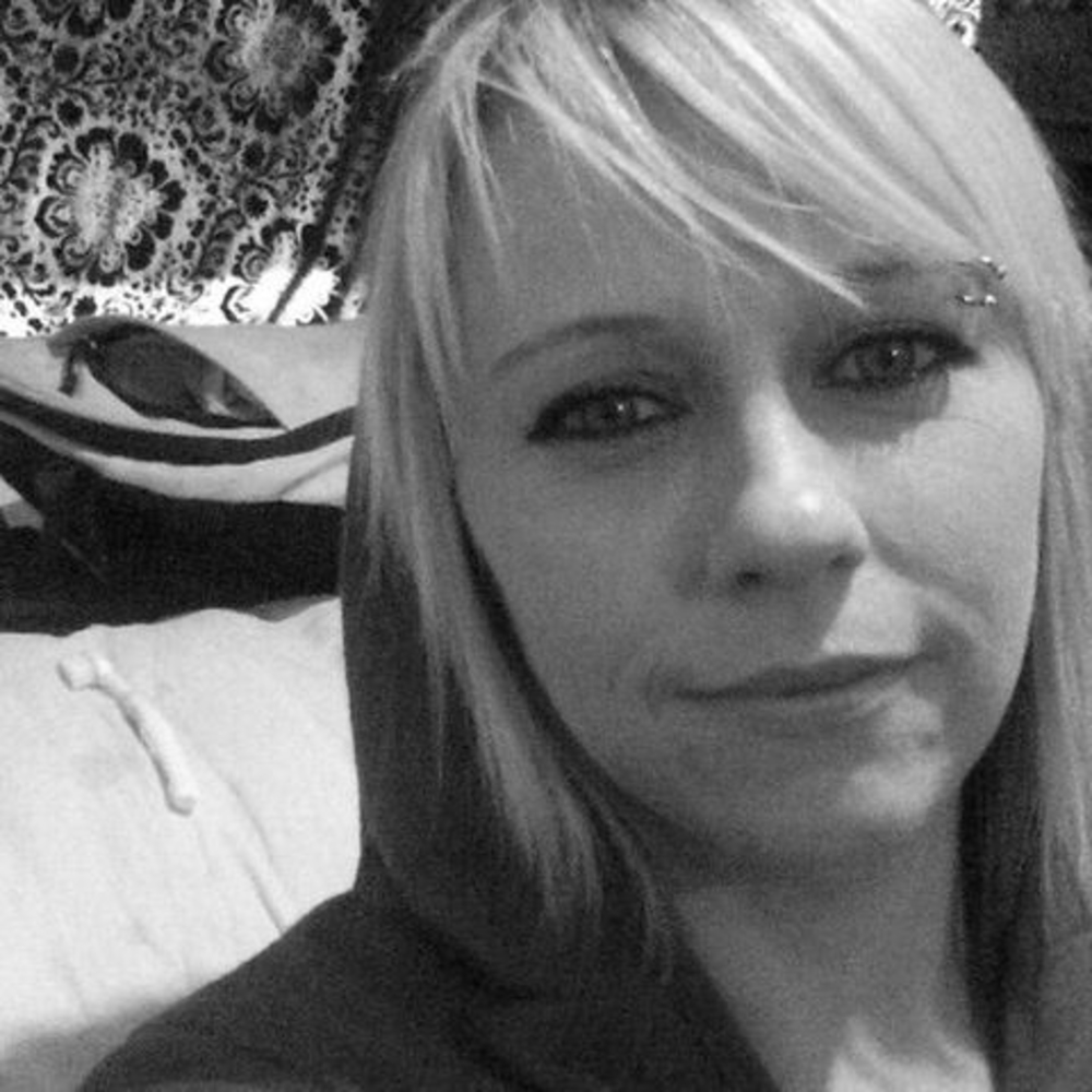 Meet your Posher, Deanna maria